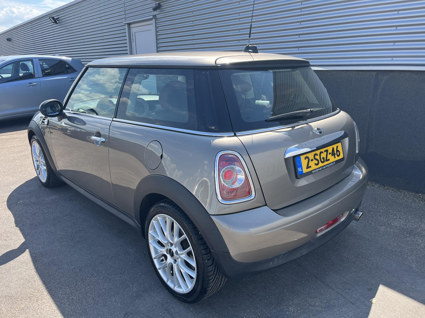 MINI