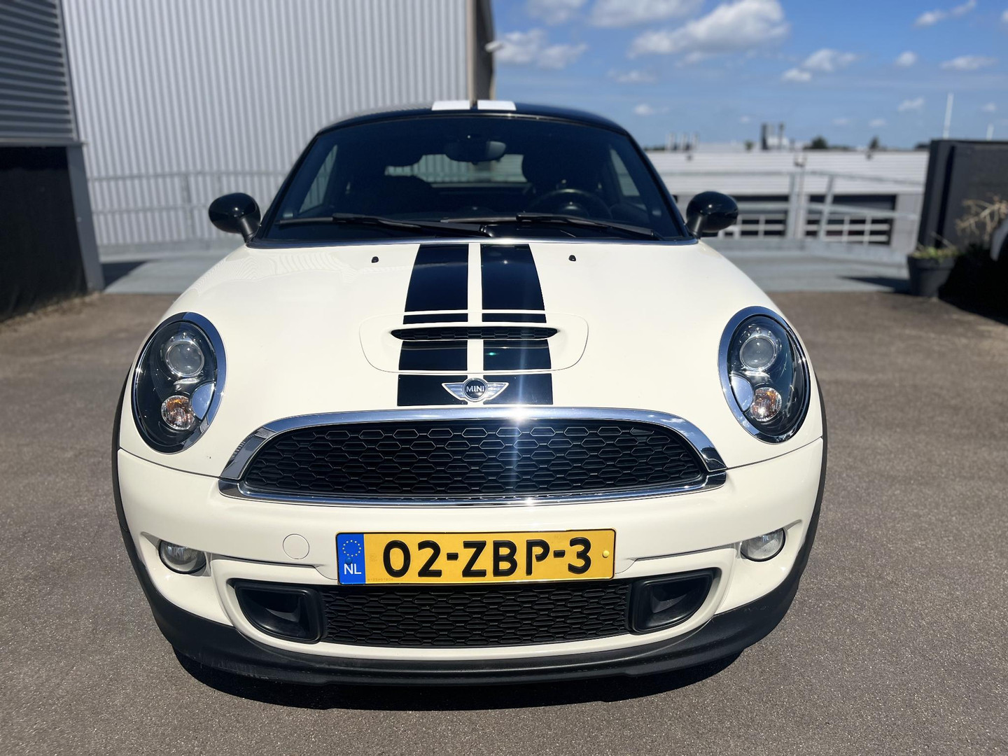 MINI