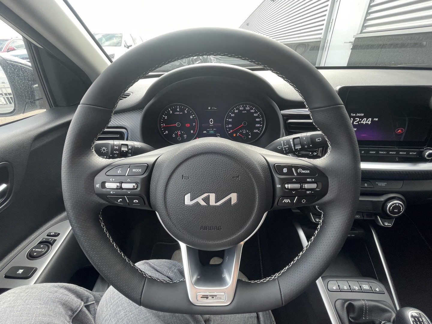 Kia