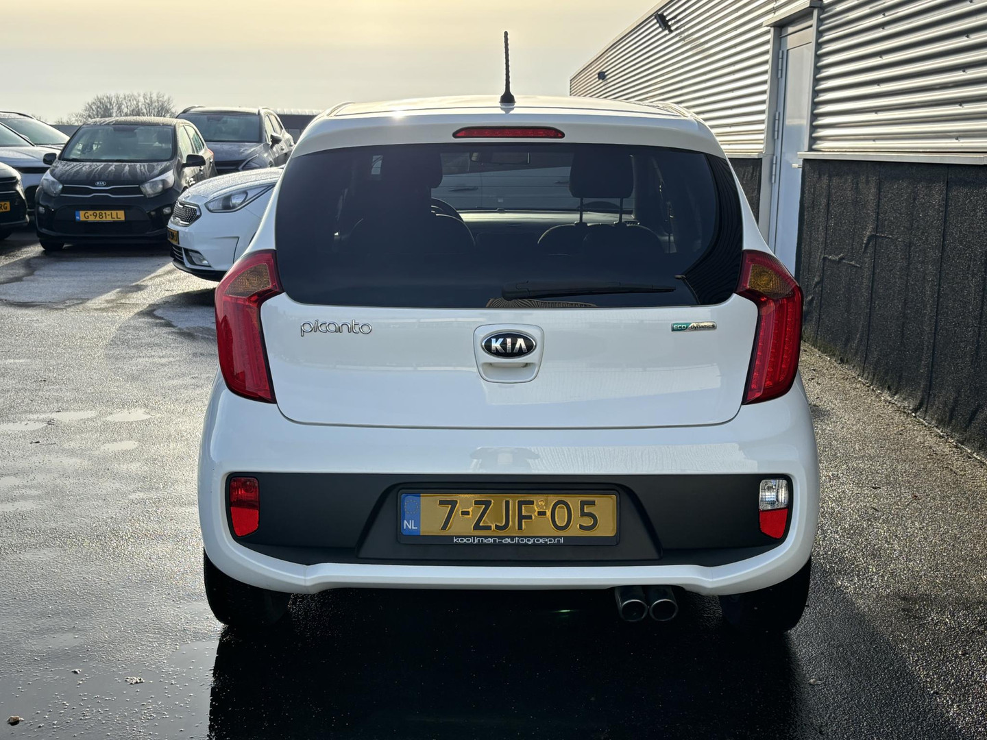 Kia