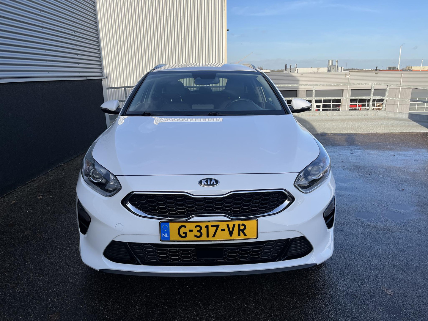 Kia