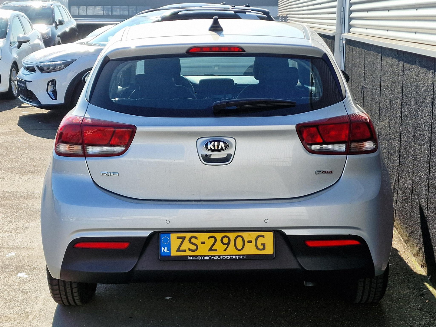 Kia