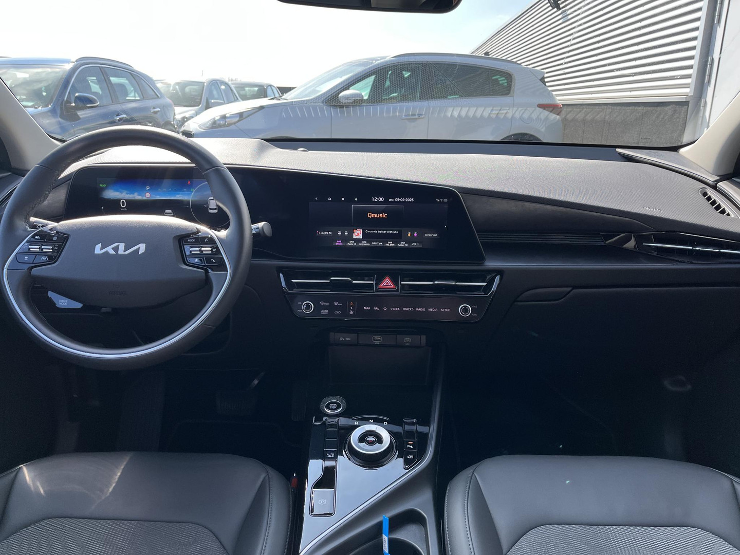 Kia