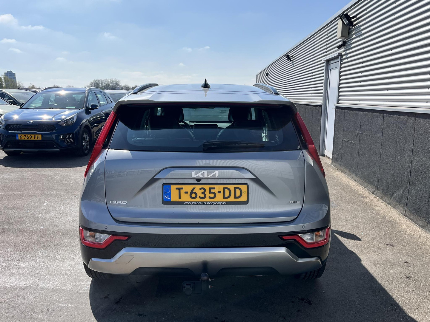 Kia