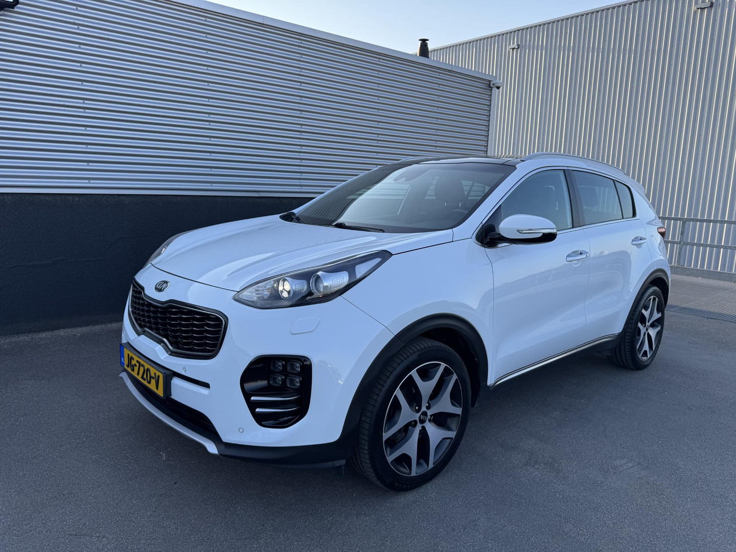Kia