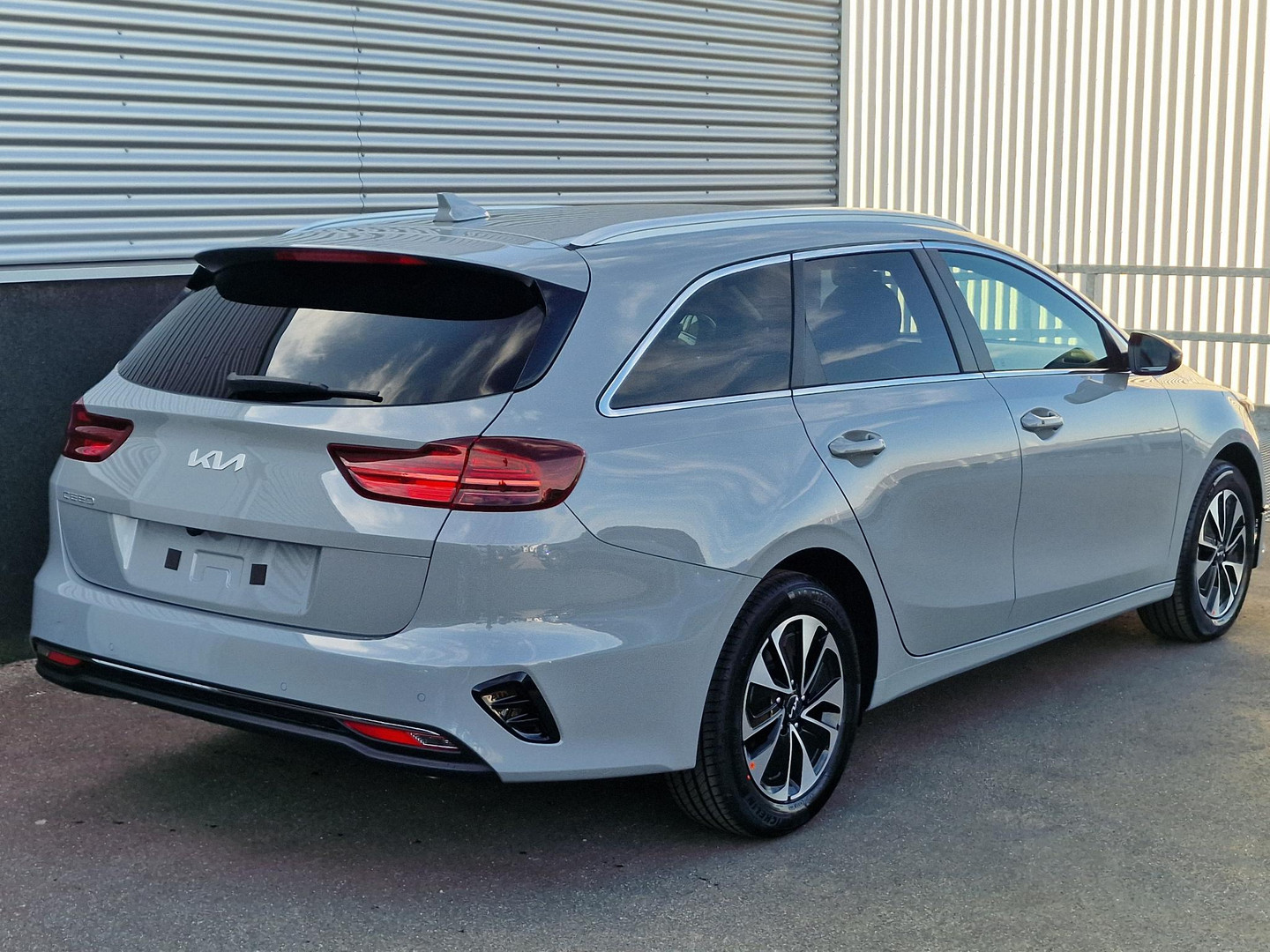 Kia
