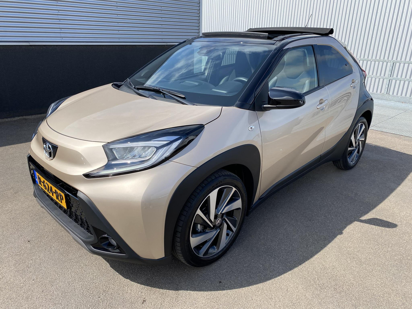 Toyota Toyota