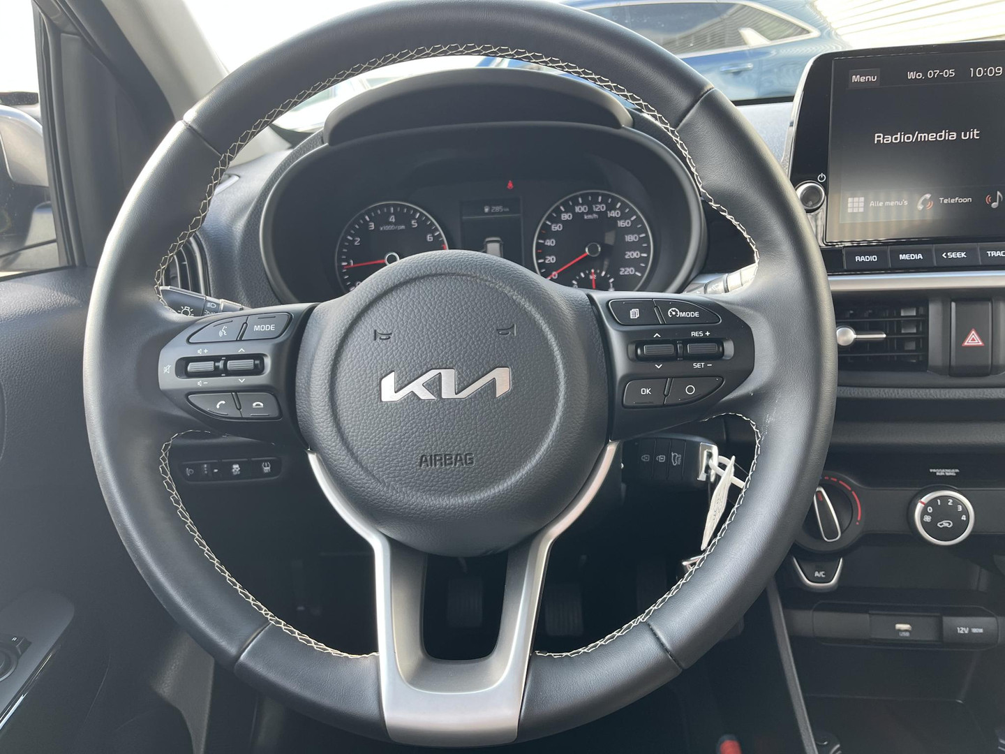 Kia Kia