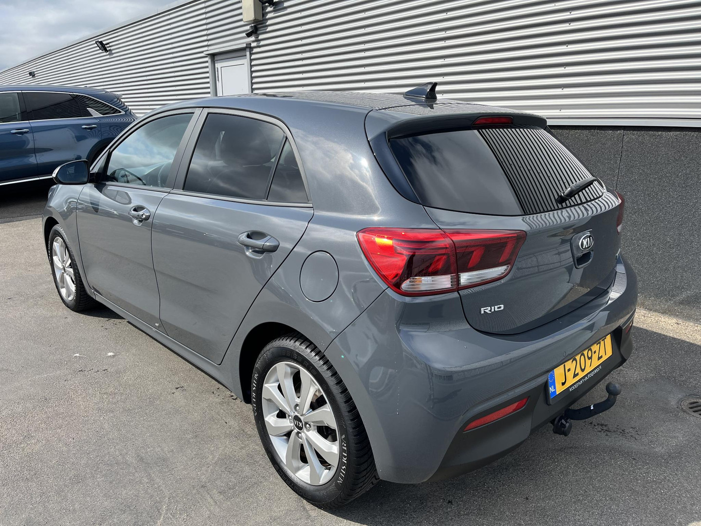 Kia Kia