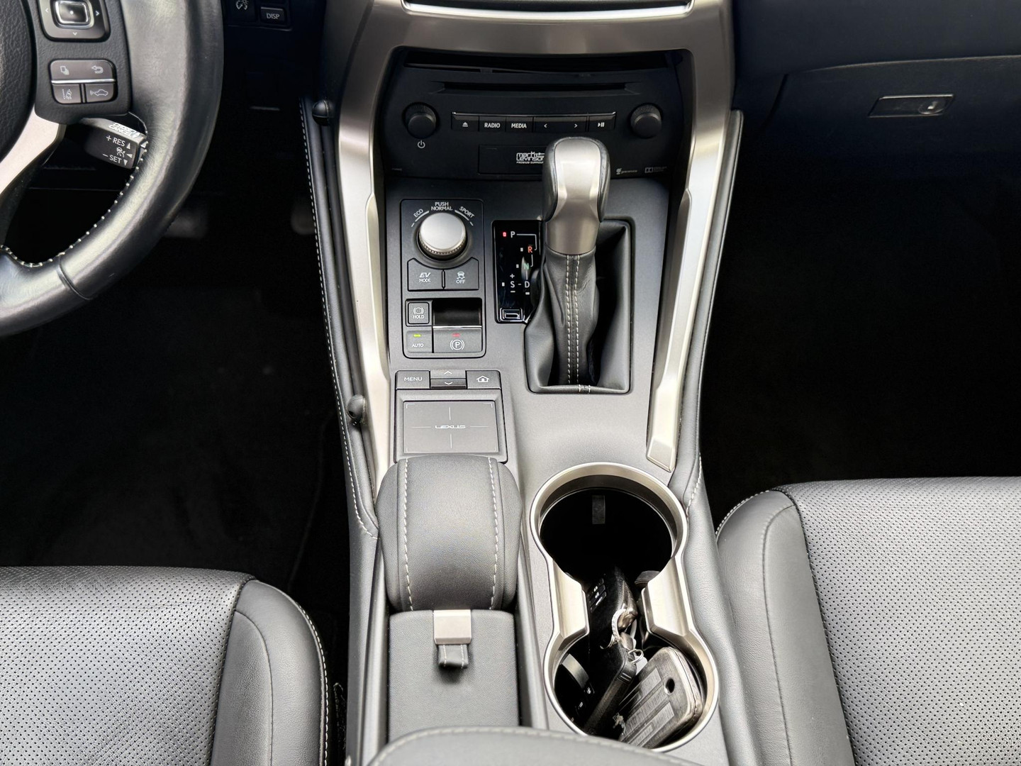 Lexus Lexus