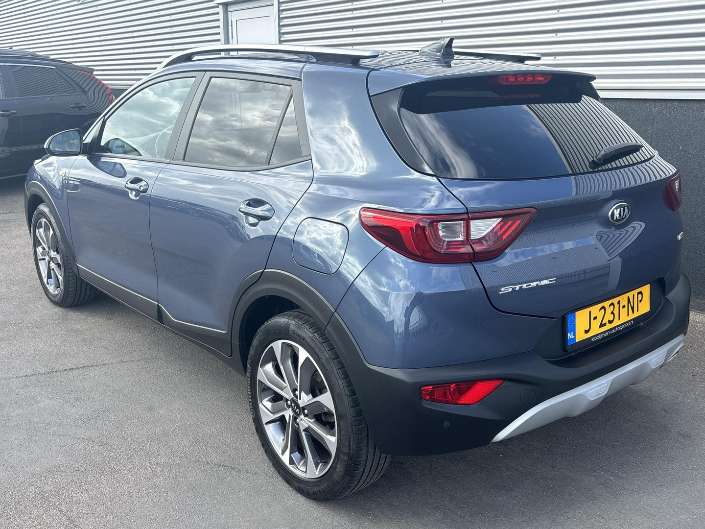 Kia