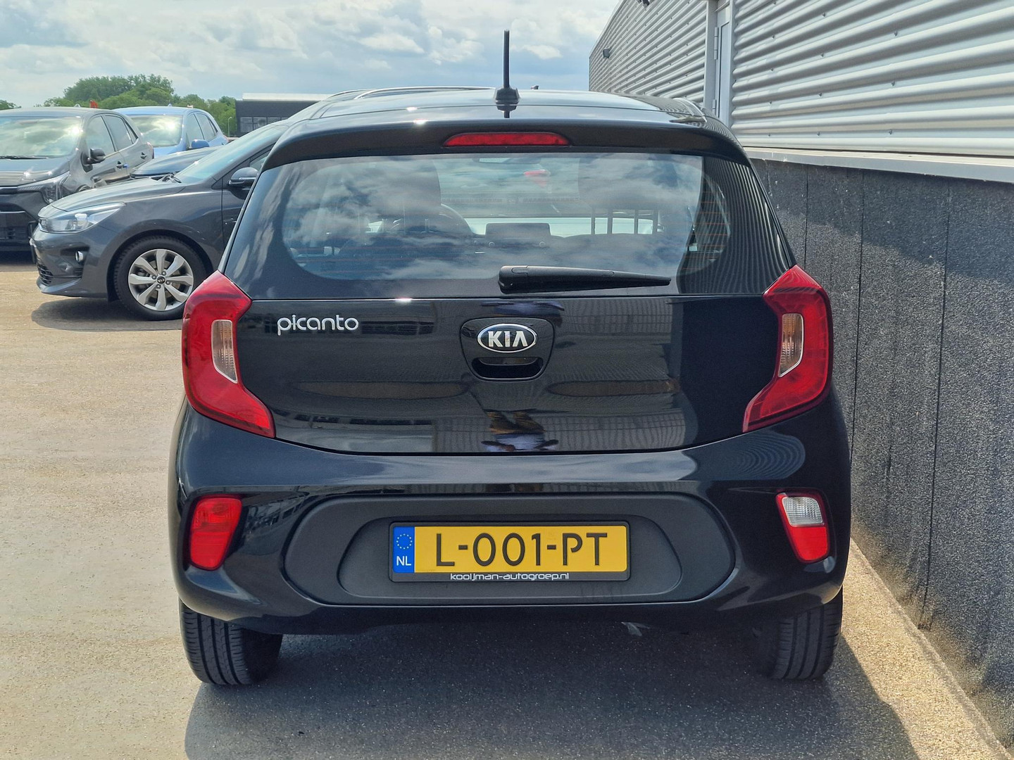 Kia Kia