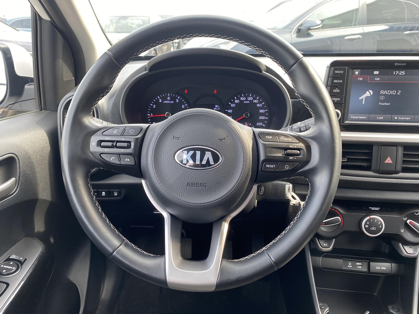Kia Kia