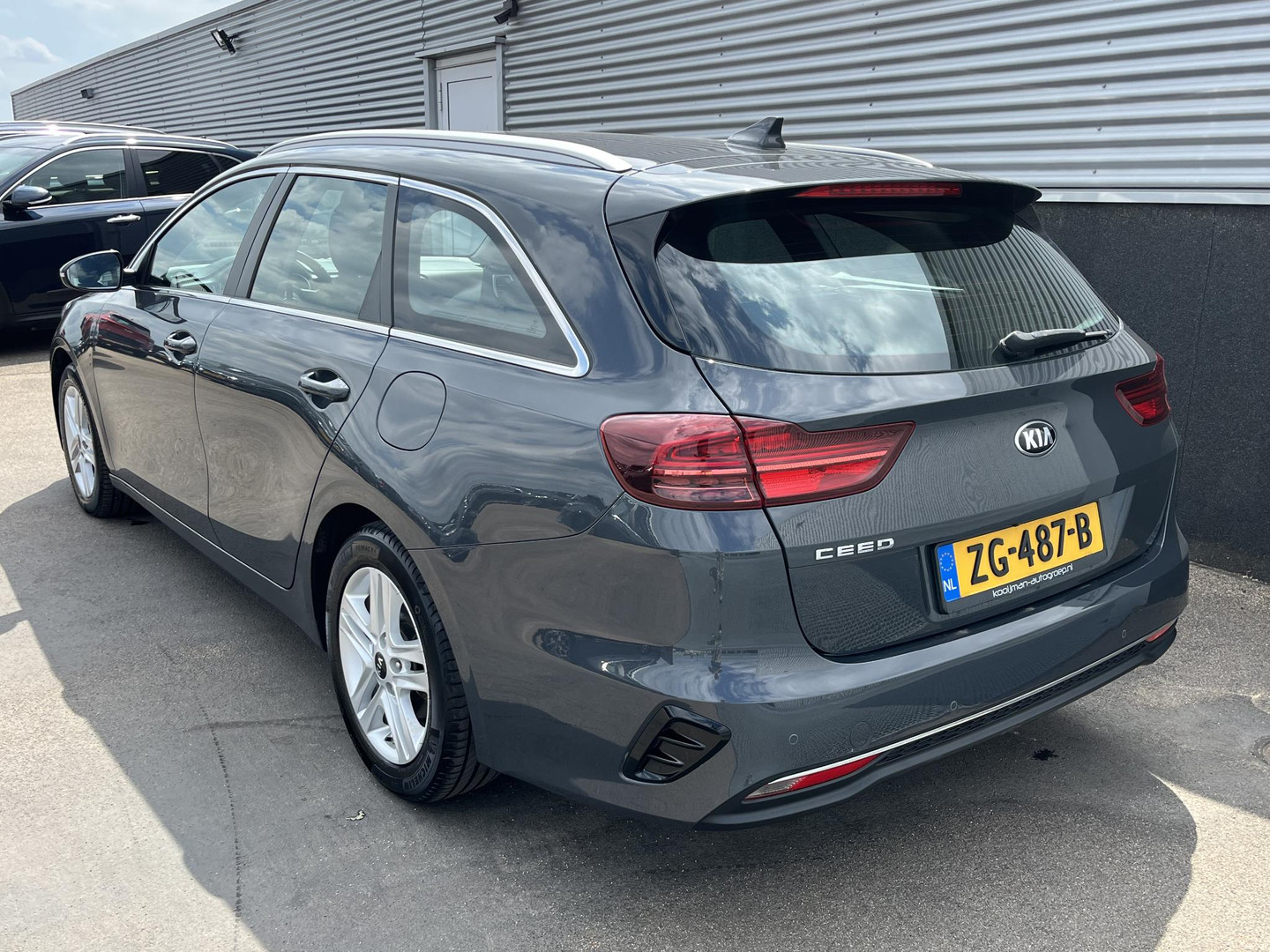 Kia Kia