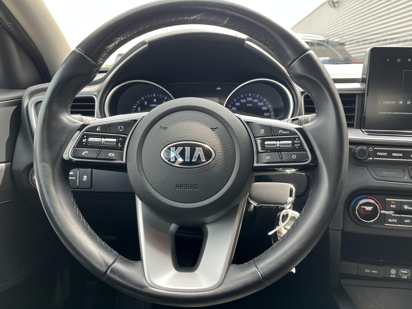 Kia Kia