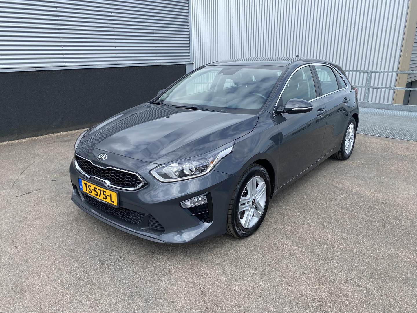 Kia Kia