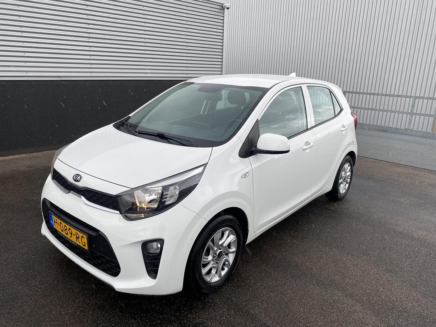 Kia