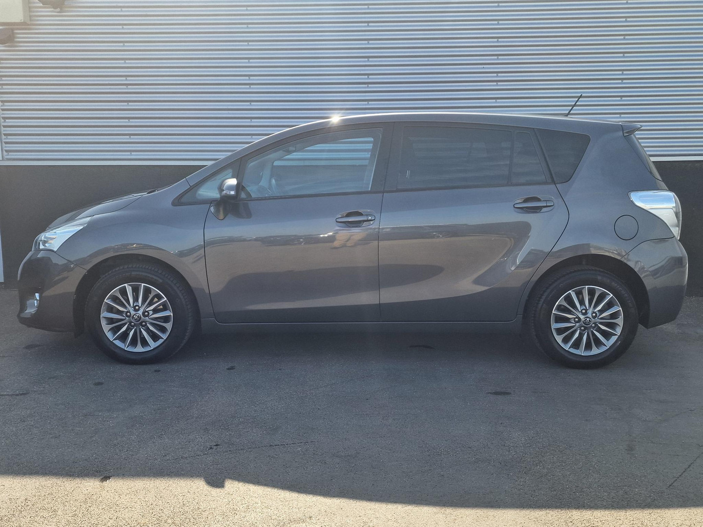 Toyota Toyota