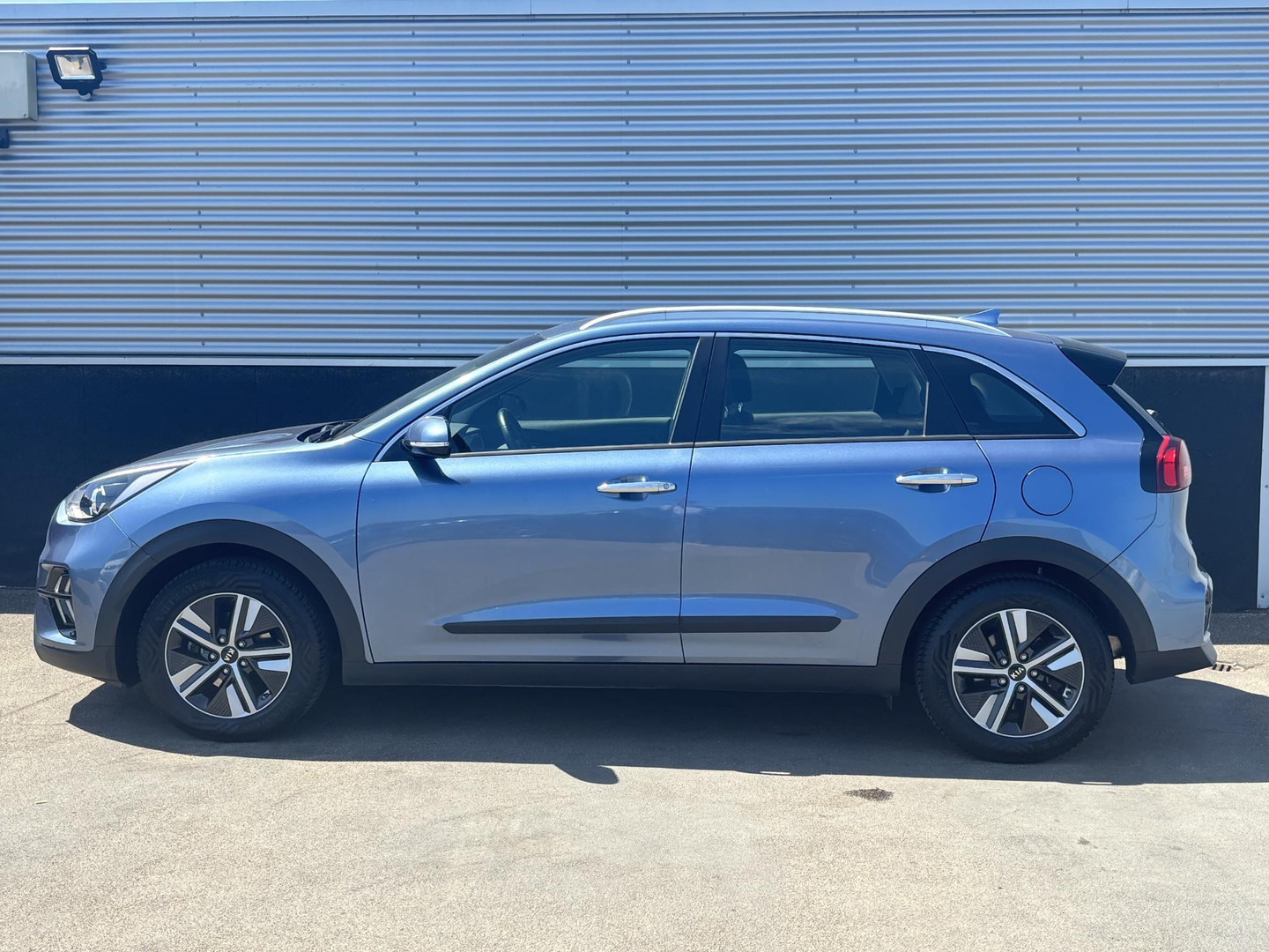 Kia