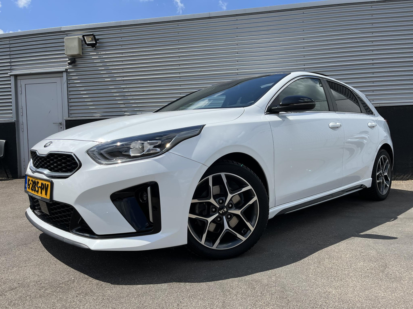 Kia Kia