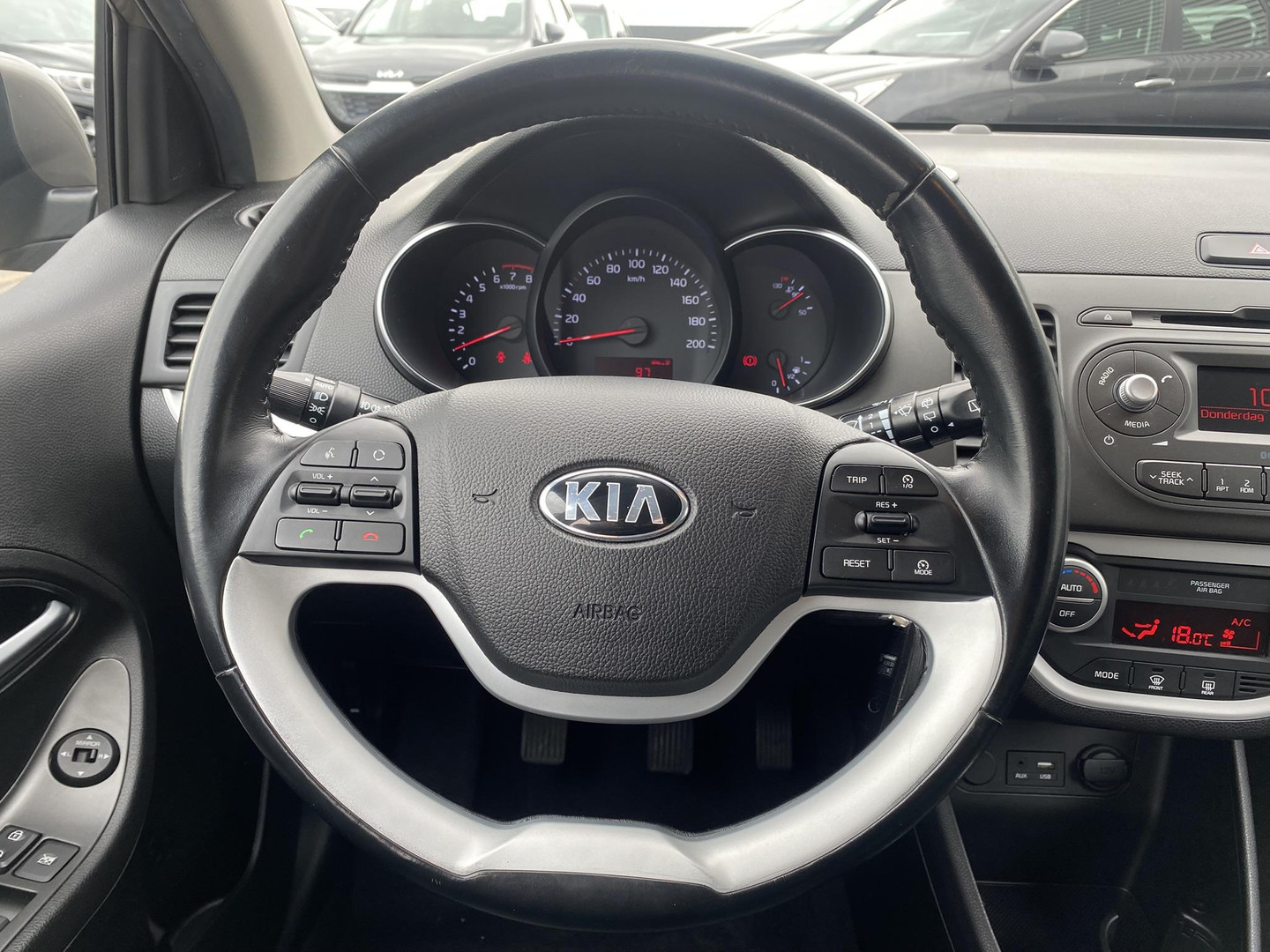 Kia Kia