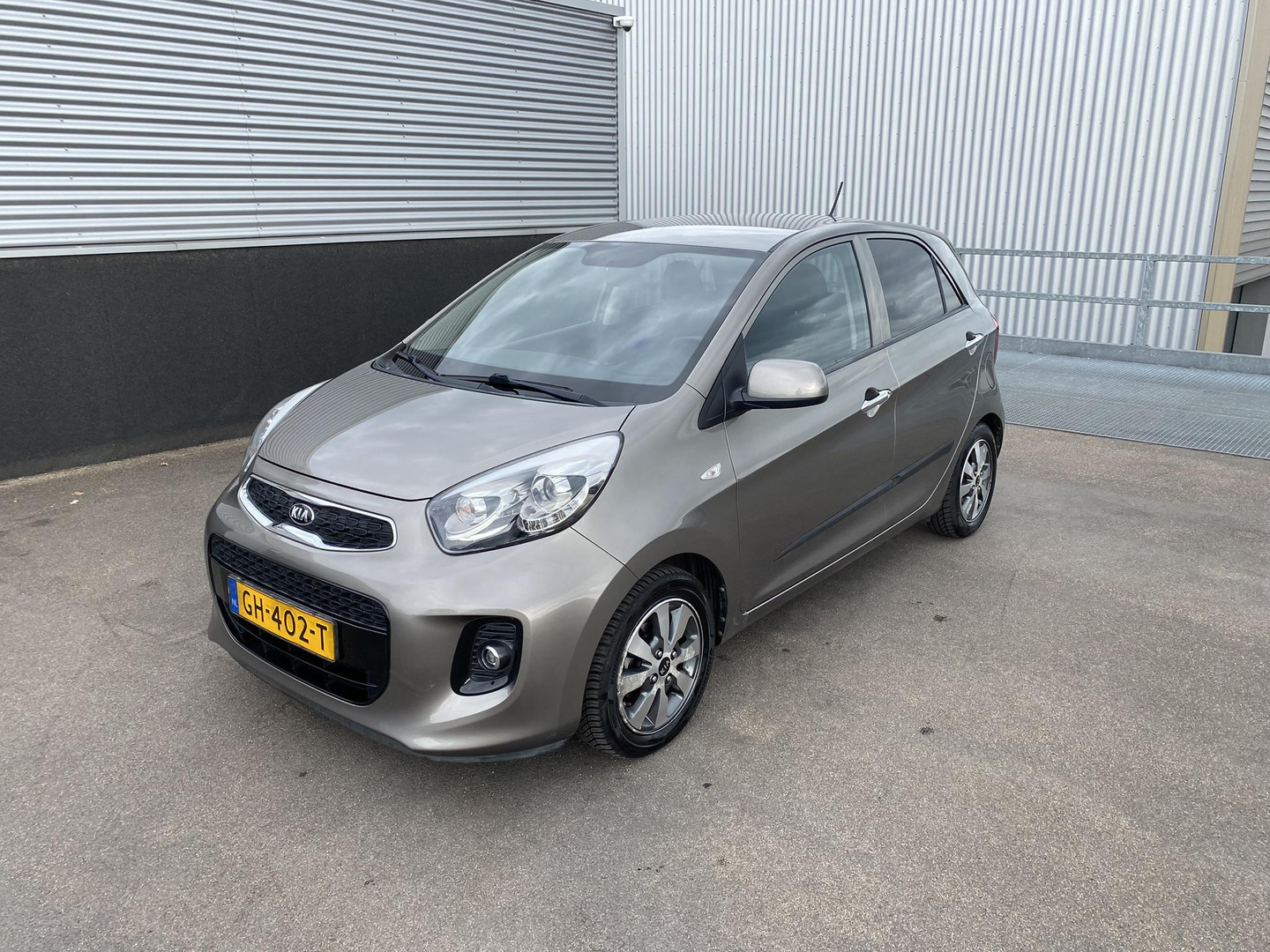 Kia Kia