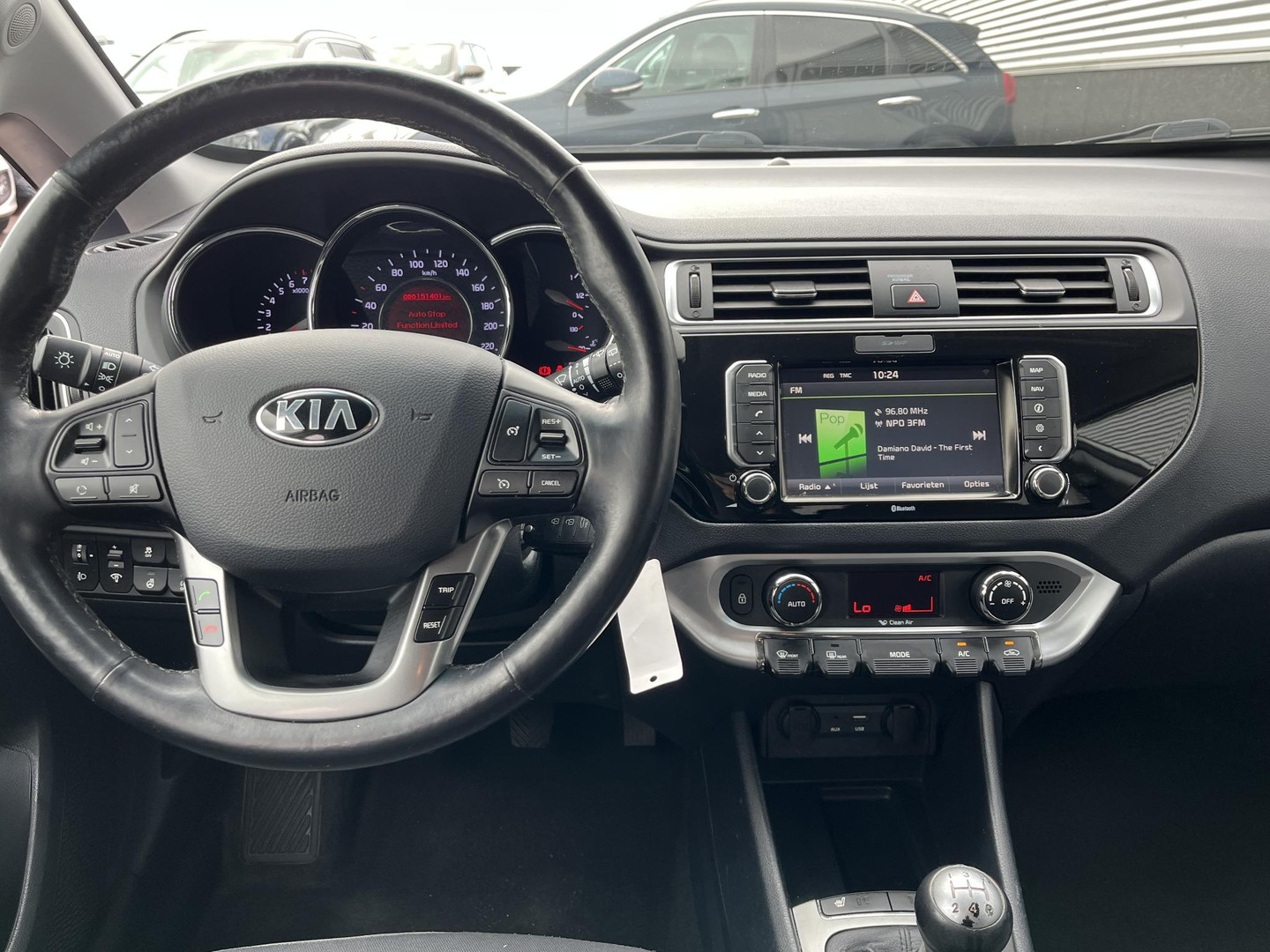 Kia Kia
