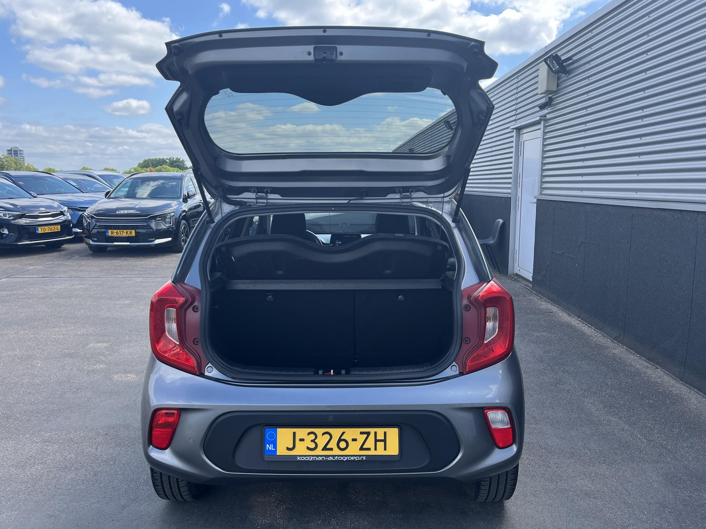 Kia