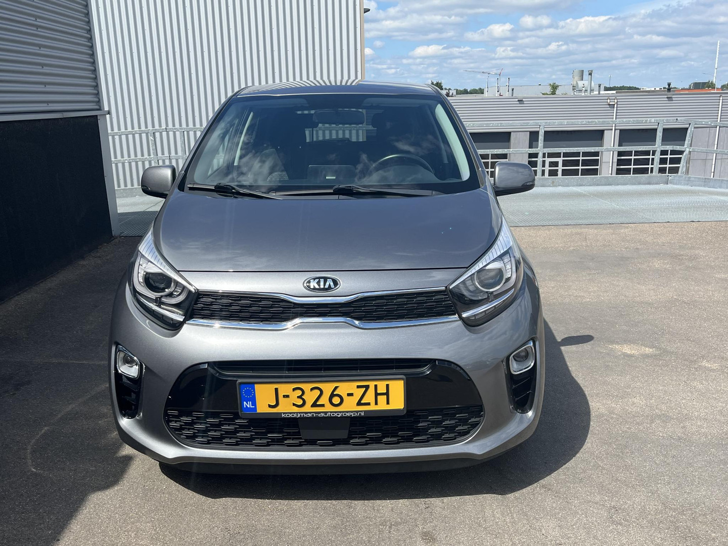 Kia