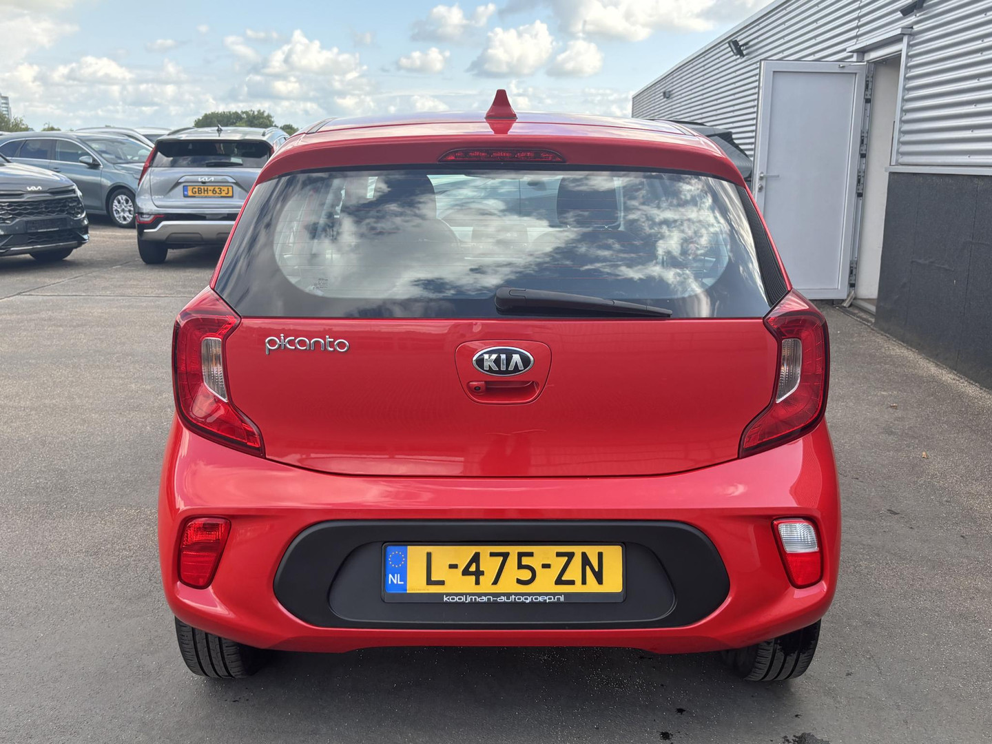 Kia