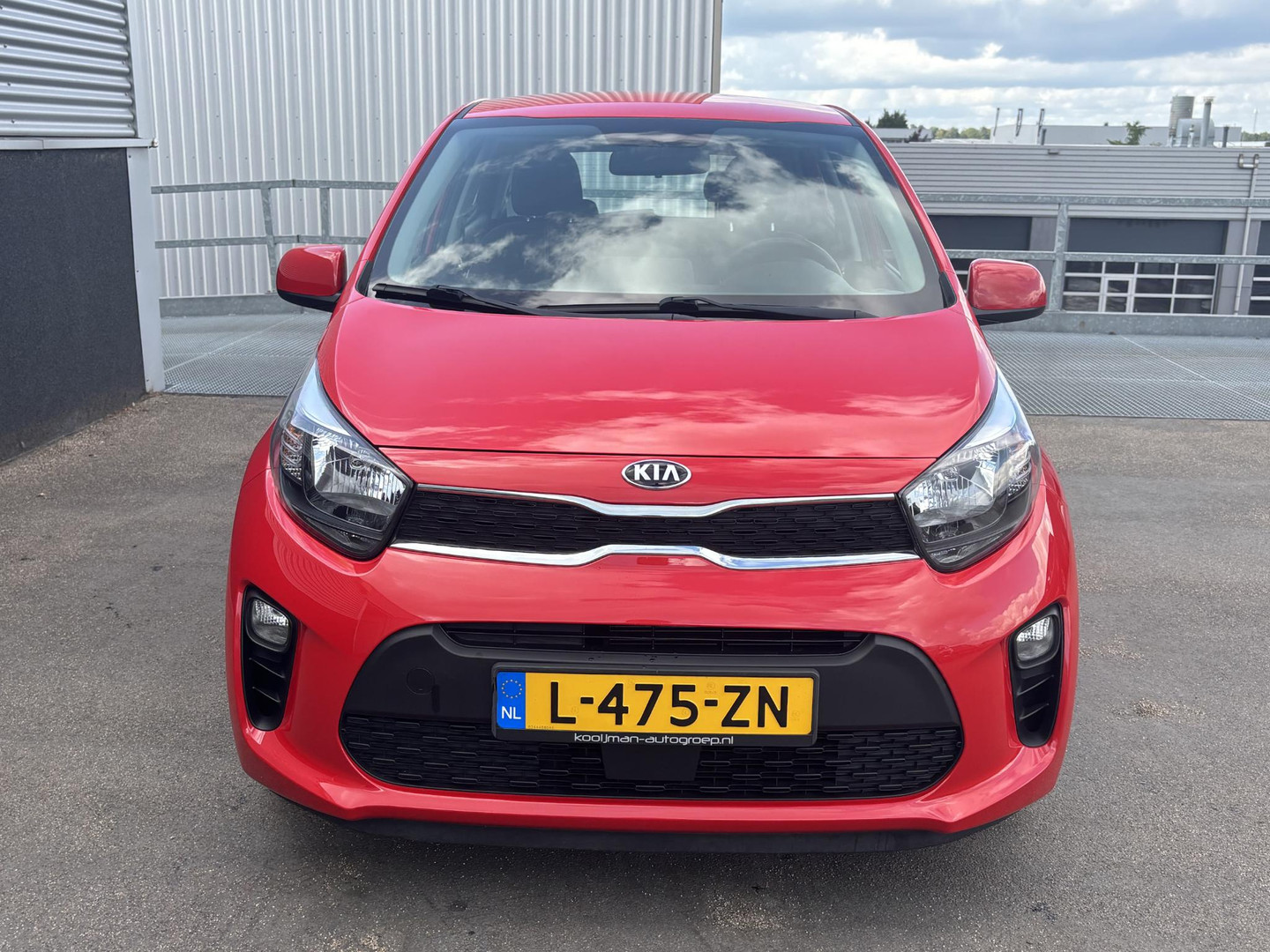Kia