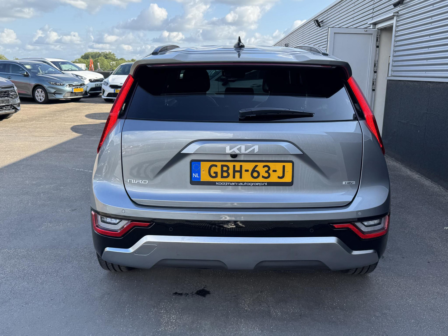 Kia