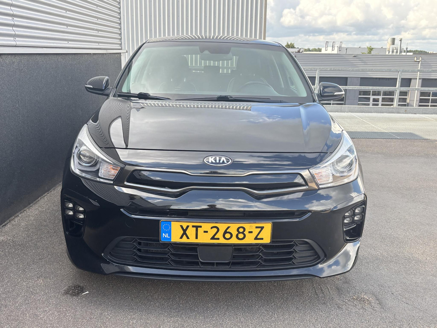 Kia