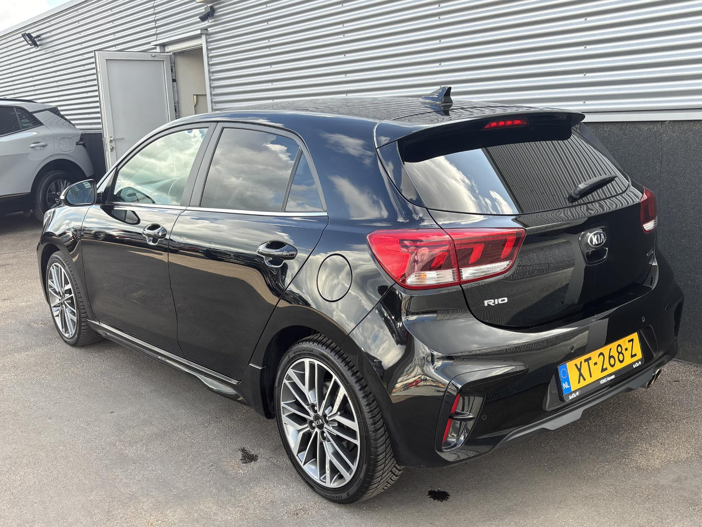 Kia