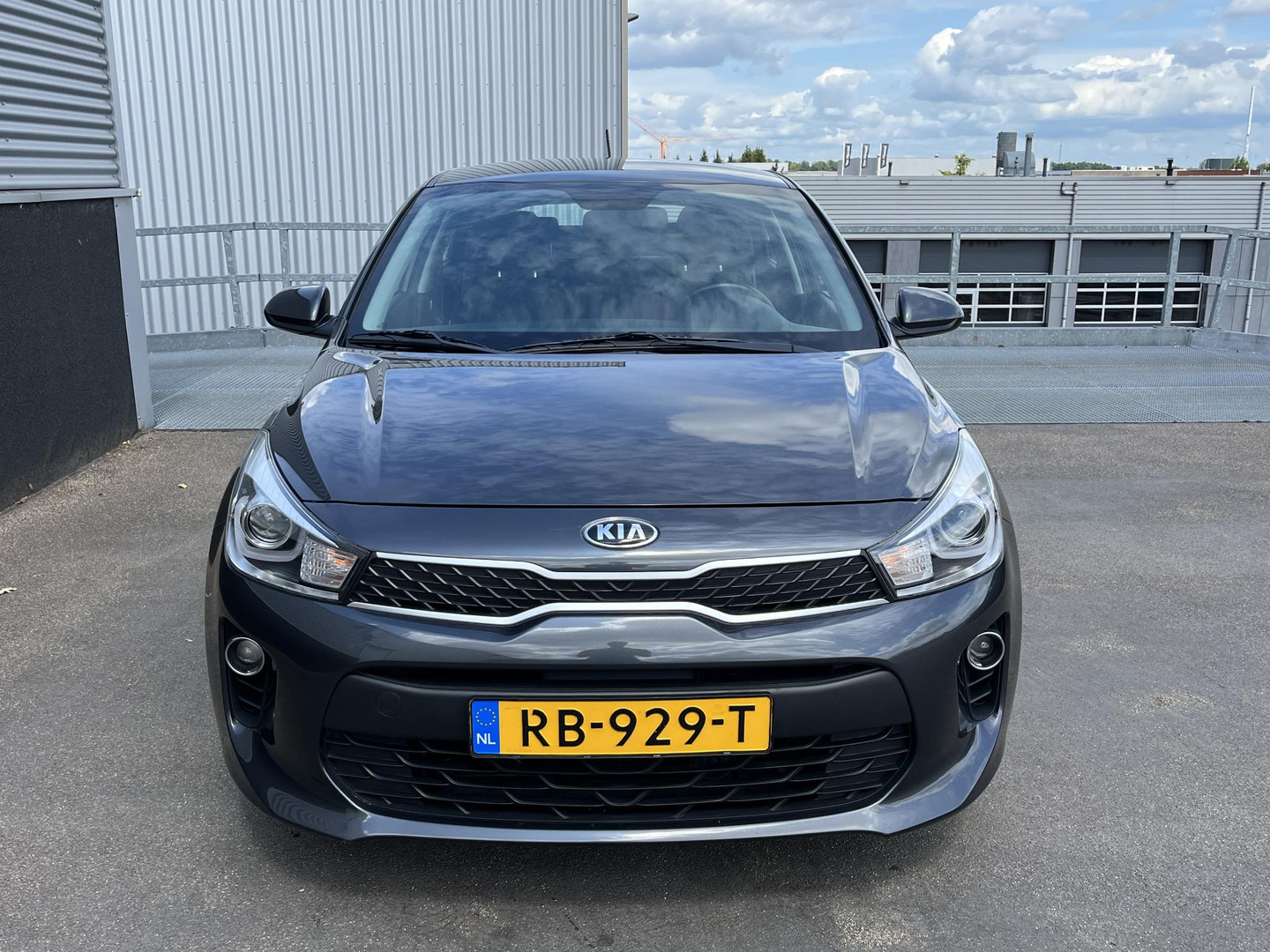 Kia Kia