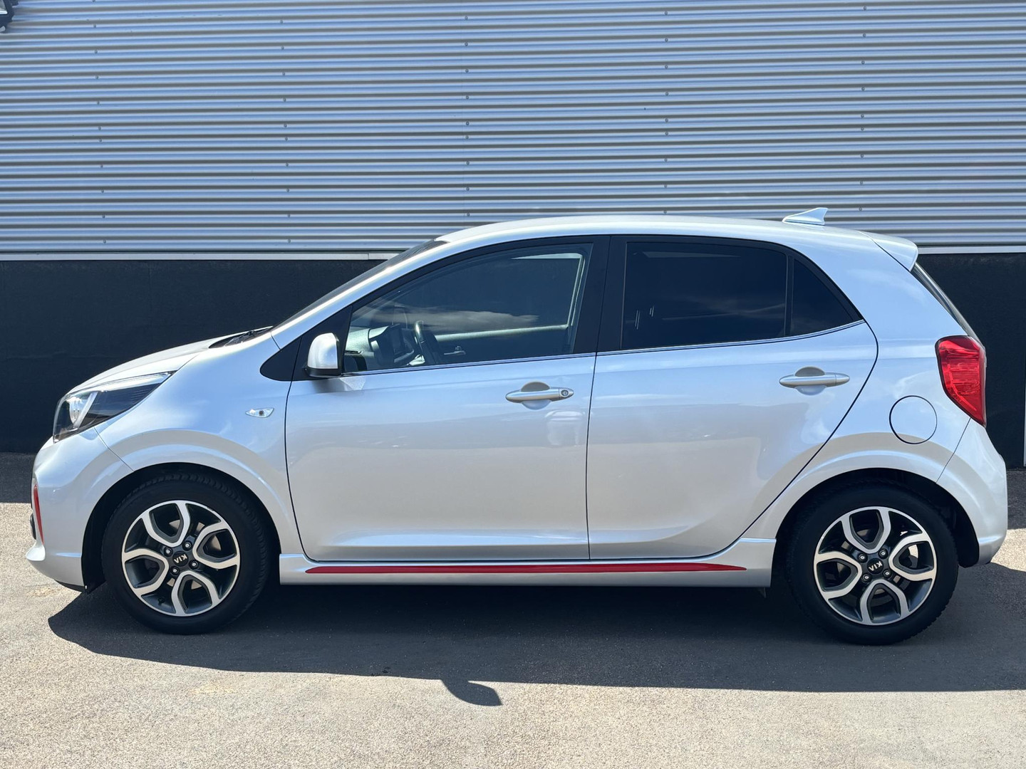 Kia Kia