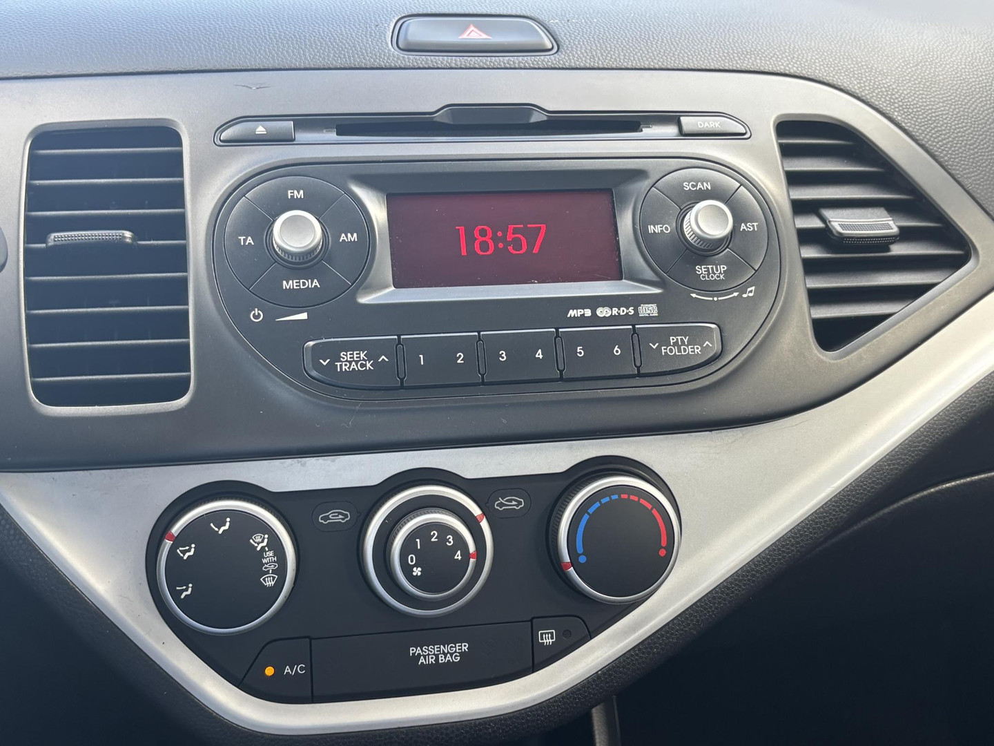 Kia Kia