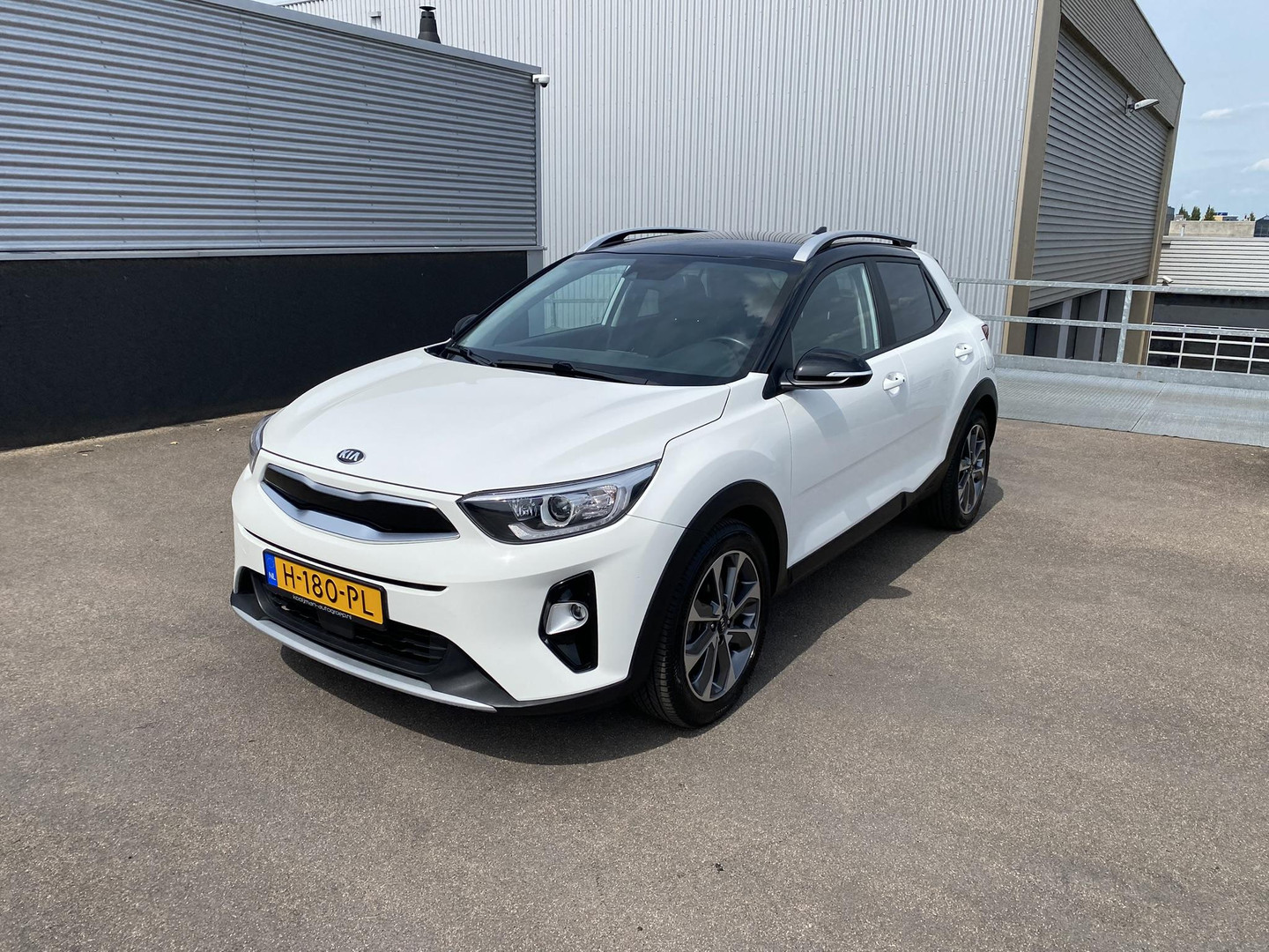 Kia