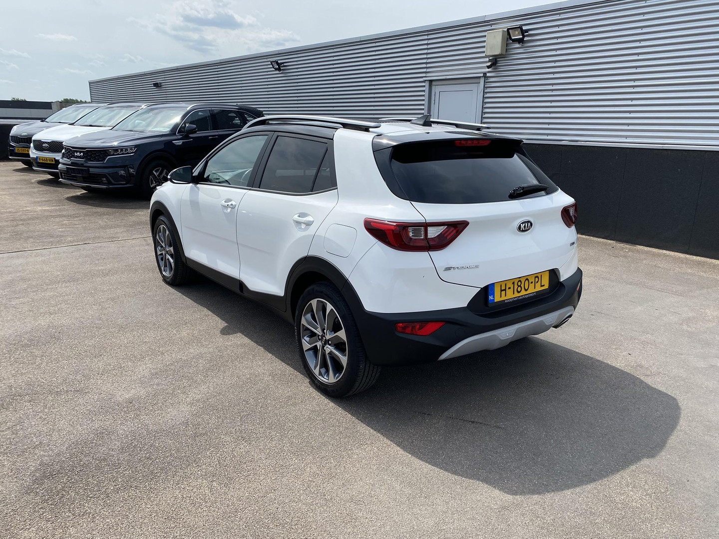 Kia