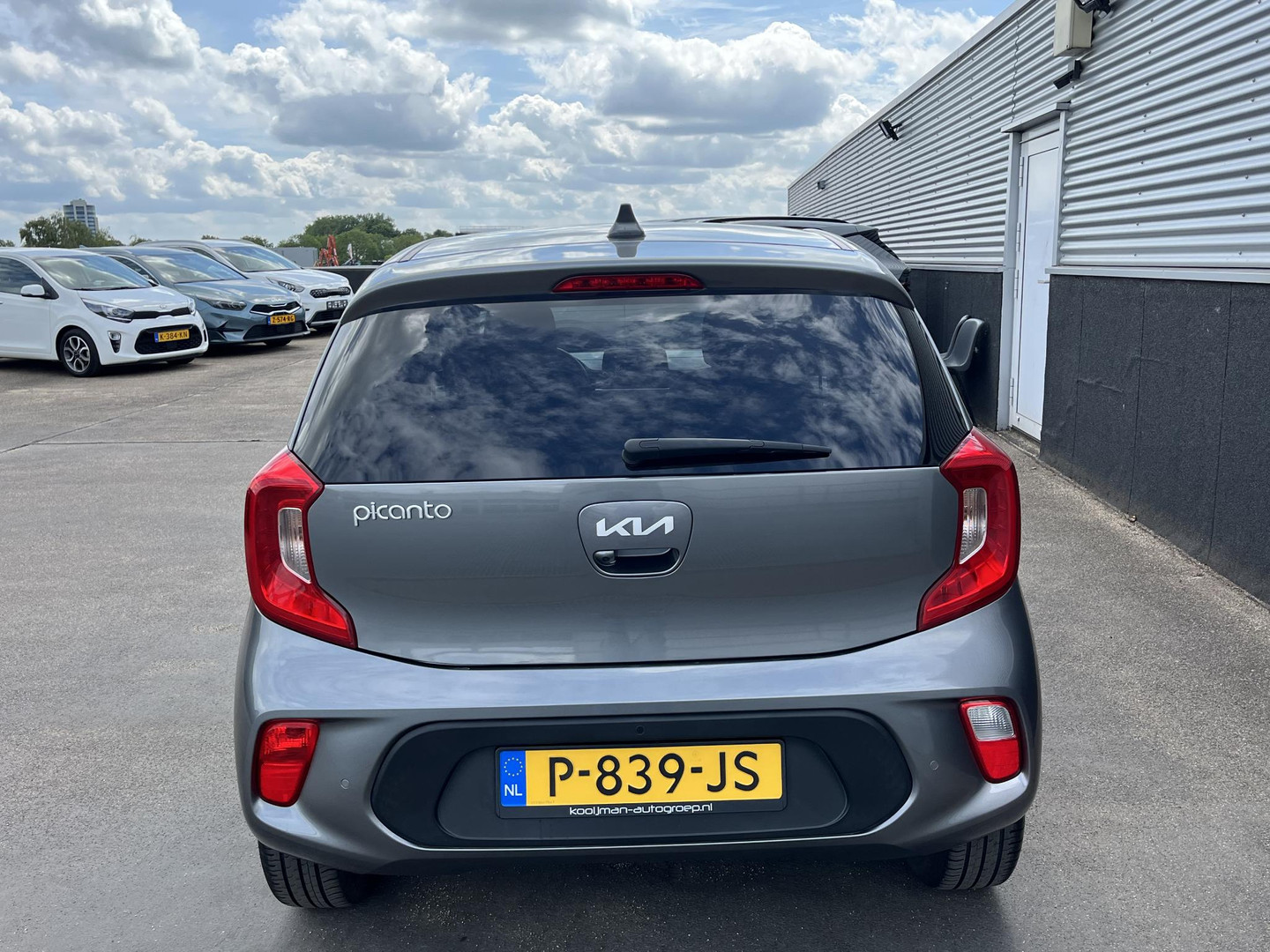 Kia Kia