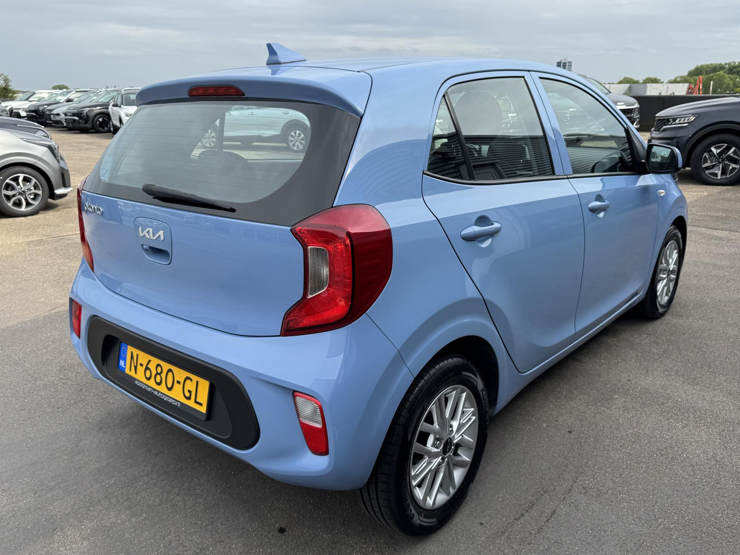 Kia