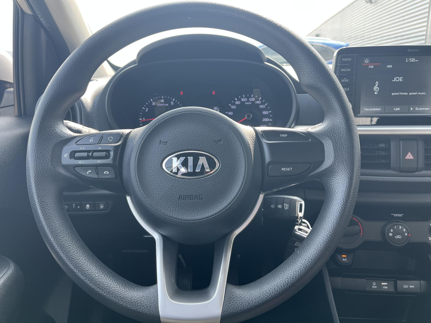 Kia Kia