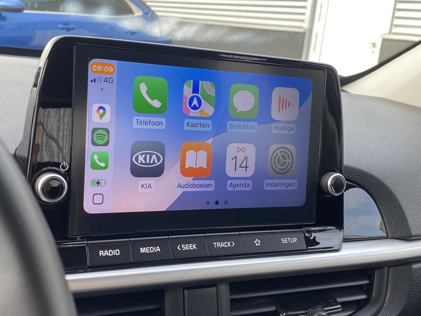 Kia