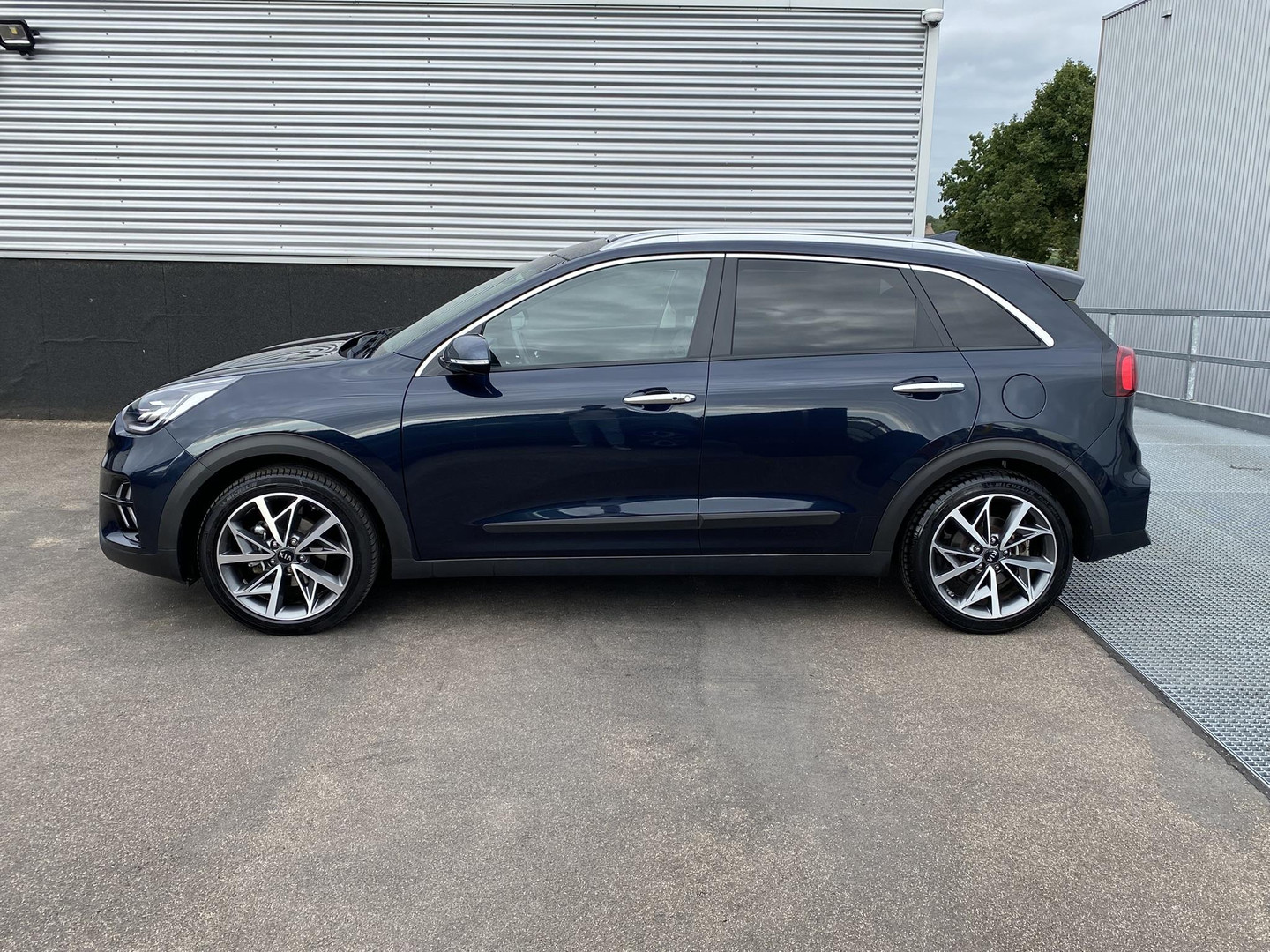 Kia