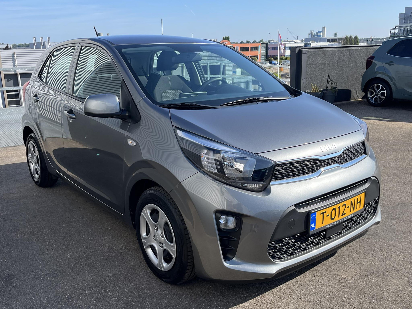 Kia