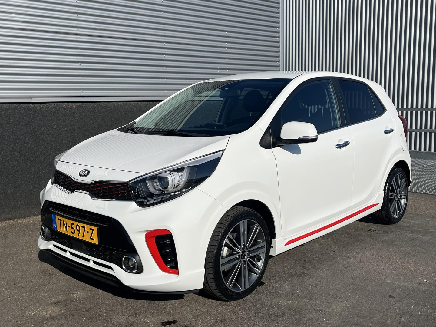Kia