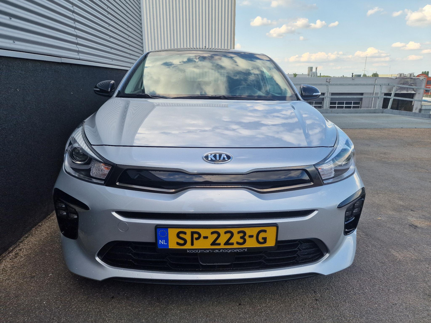 Kia Kia