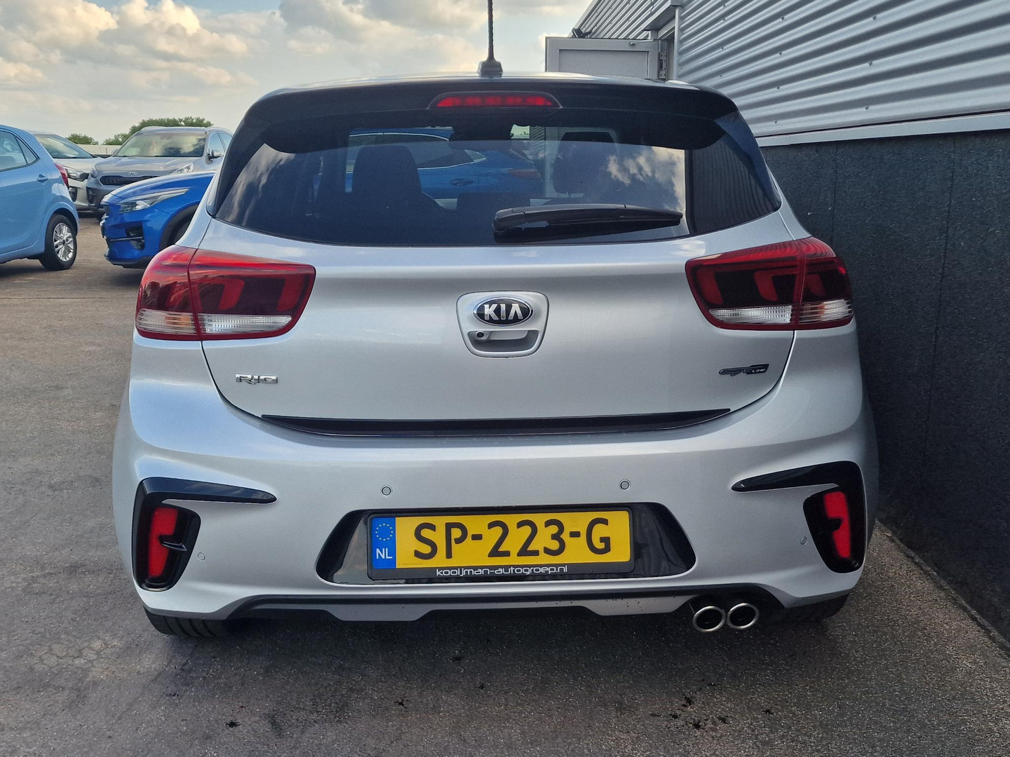 Kia Kia