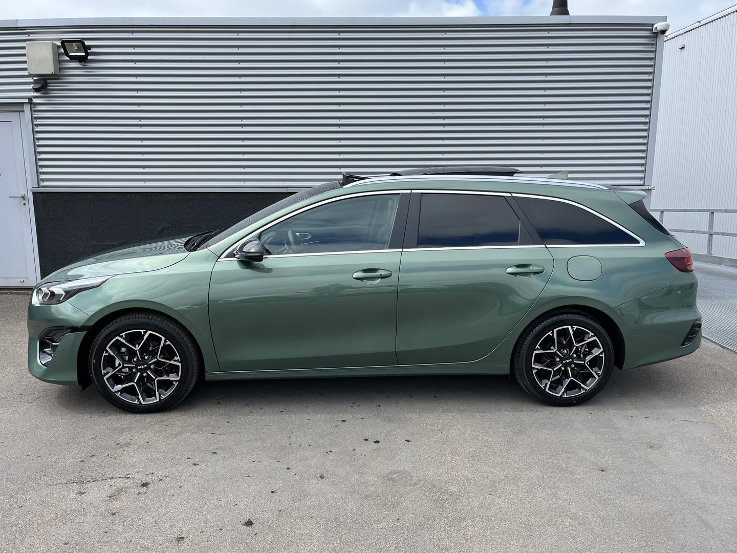 Kia Kia