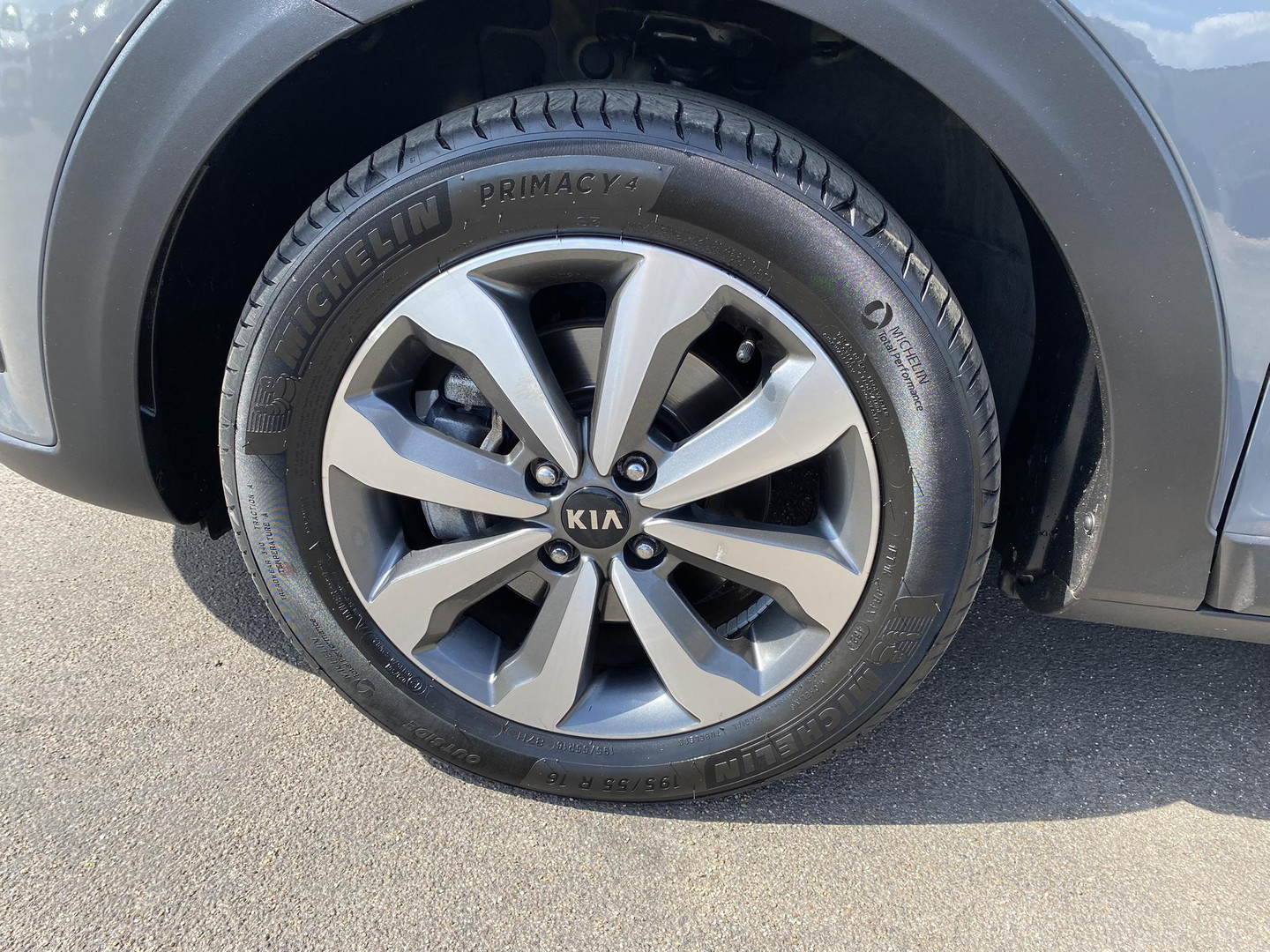 Kia Kia
